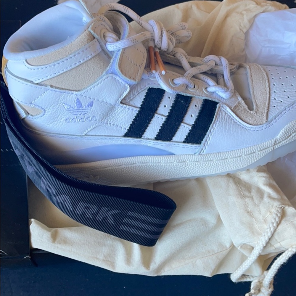 IVY Park forum Mid size 5